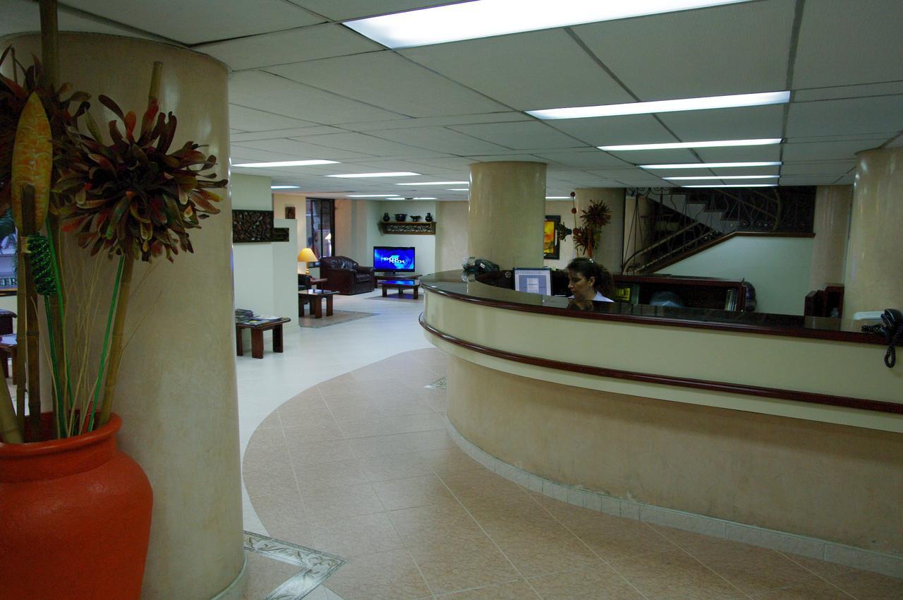 Hotel Nelson'S Inn Ibague Bagian luar foto