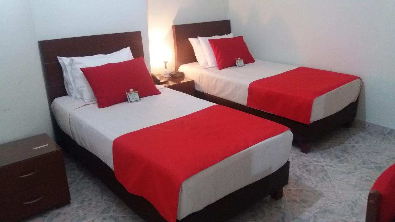 Hotel Nelson'S Inn Ibague Bagian luar foto